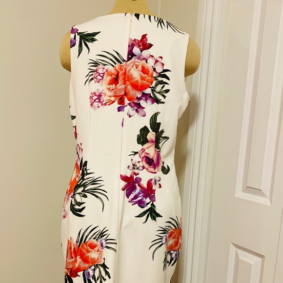 Stunning Floral Midi EUC - Picture 2 of 7